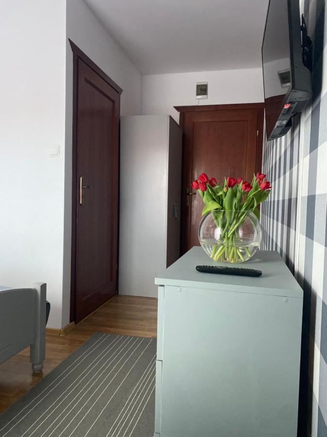 Gosciniec Pod Lipa Daire Mikołajki Dış mekan fotoğraf