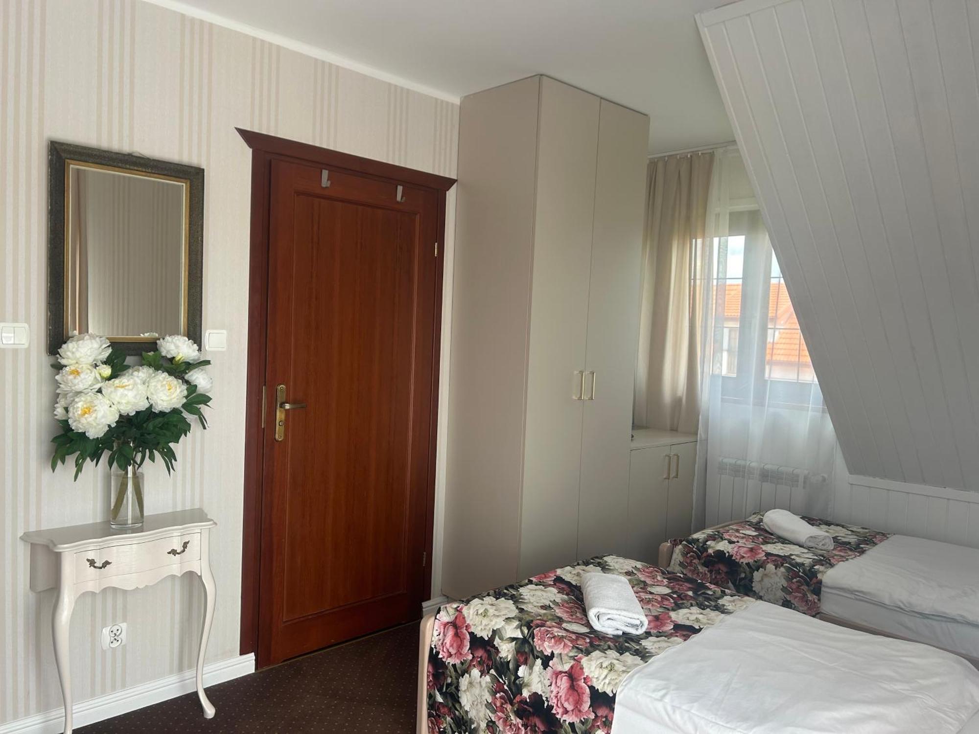 Gosciniec Pod Lipa Daire Mikołajki Dış mekan fotoğraf